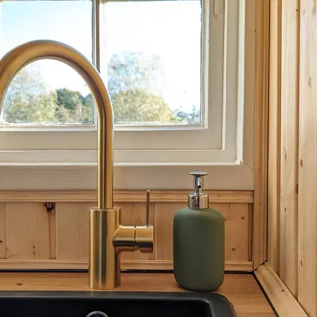 Crash'nstay - N° 9 Sprang