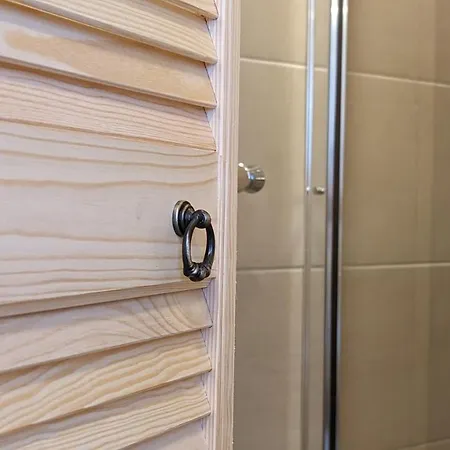 Crash'nstay - N° 9 * Sprang