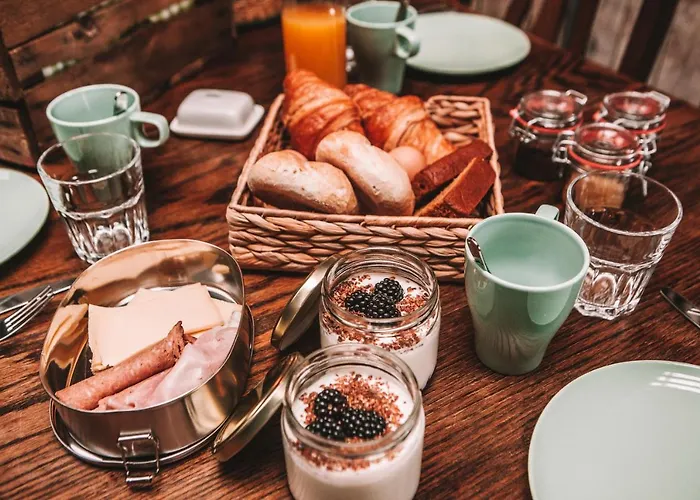 Crash'nstay - N° 9 *