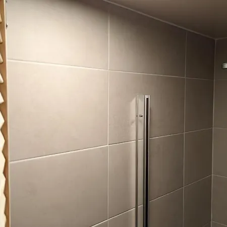 Crash'nstay - N° 9 אתר קמפינג Sprang